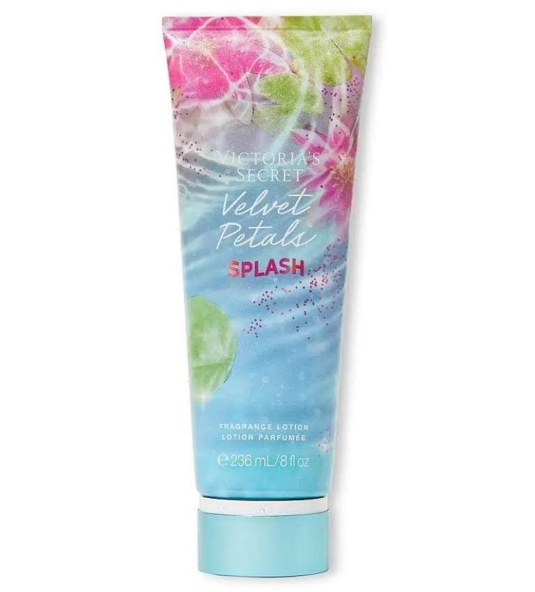 Victoria's Secret Velvet Petals Splash Fragrance Lotion
