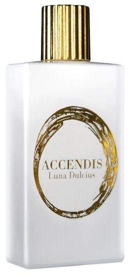 Accendis Luna Dulcius