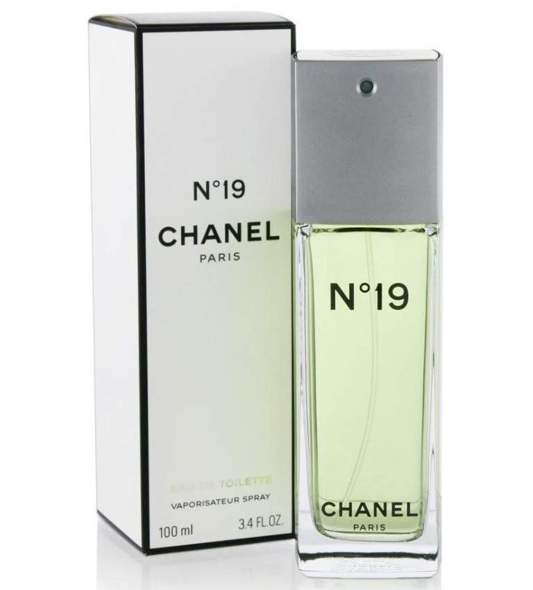 Chanel Chanel No 19
