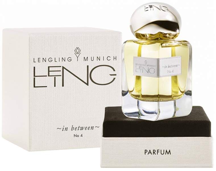 Lengling In Between No. 4