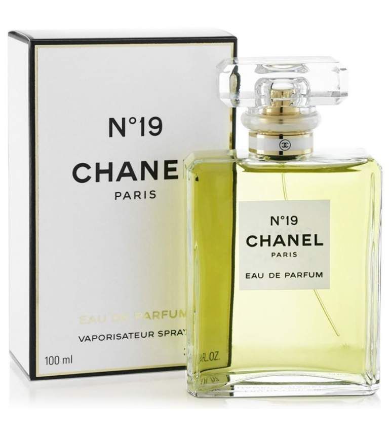Chanel Chanel No 19